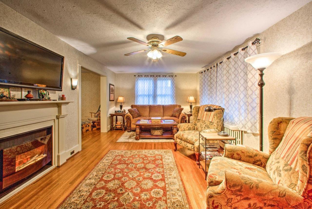 Whimsical Lancaster House With Porch Near Amish Farm Villa Bagian luar foto