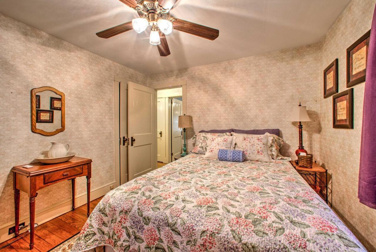 Whimsical Lancaster House With Porch Near Amish Farm Villa Bagian luar foto